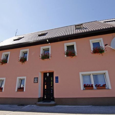 Apartment House Lalita Fuzine Exterior photo